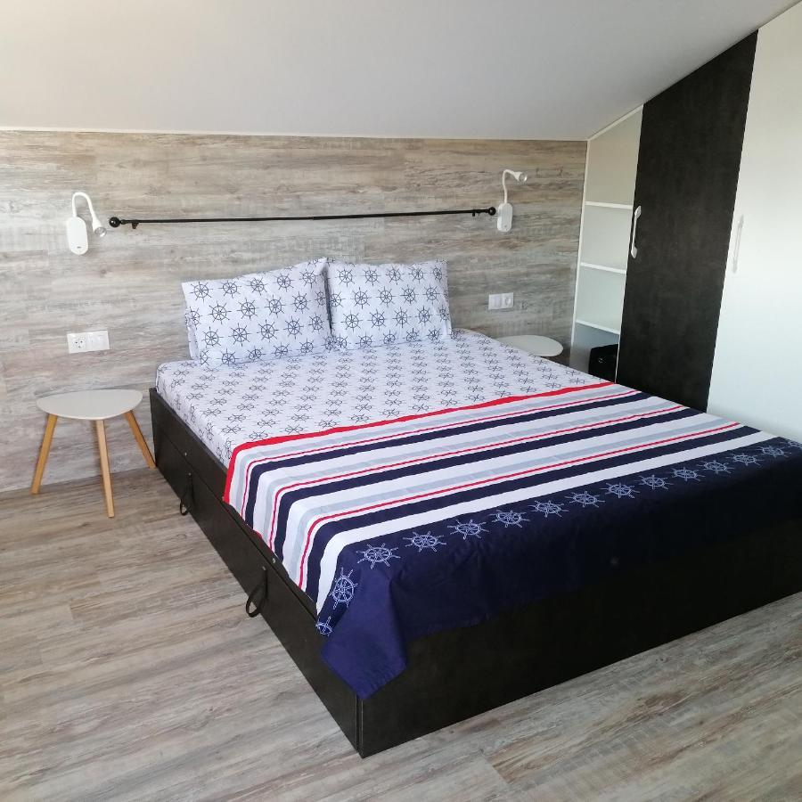 Apartments Dona Chernomorets Eksteriør billede