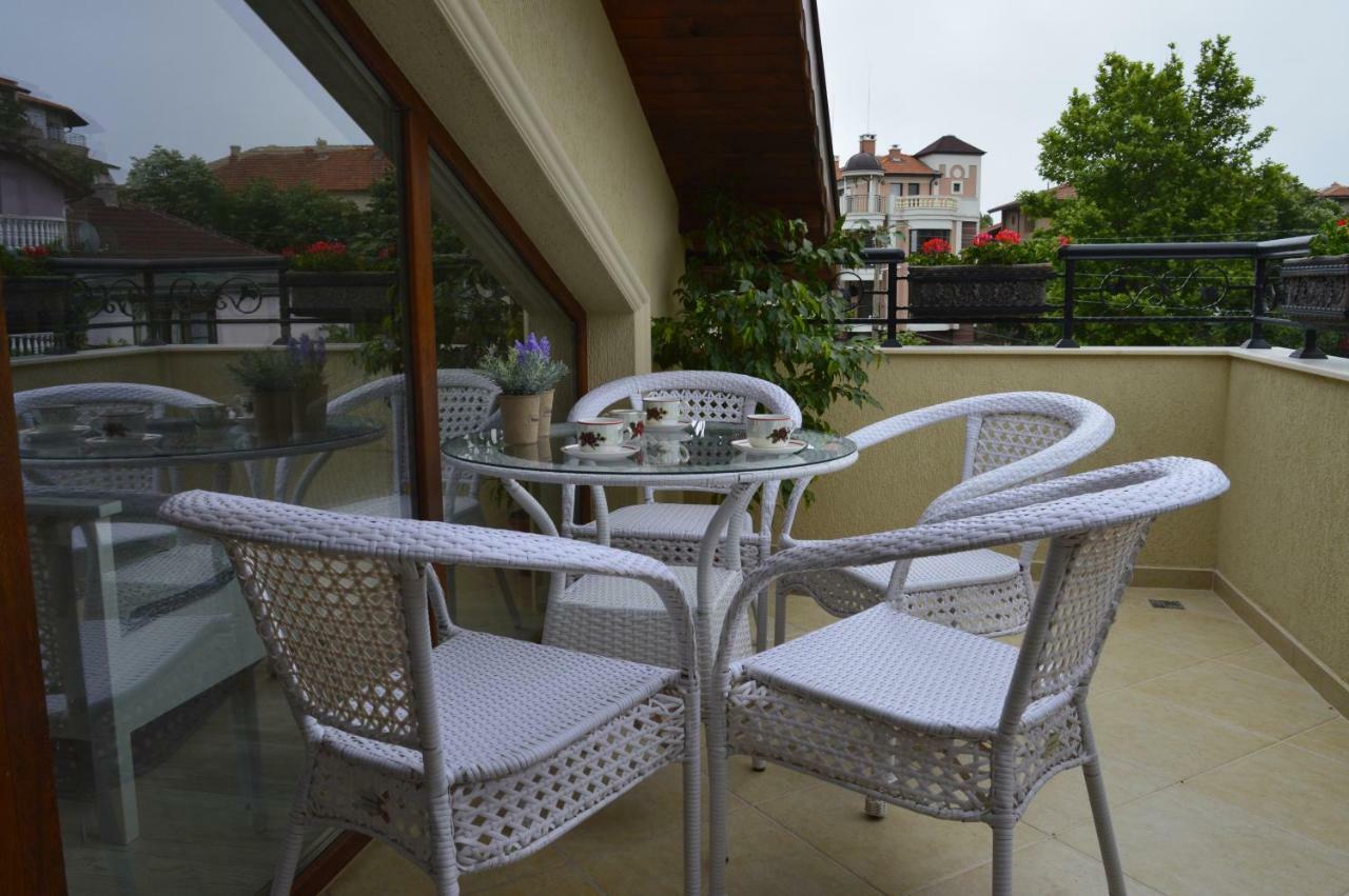 Apartments Dona Chernomorets Eksteriør billede
