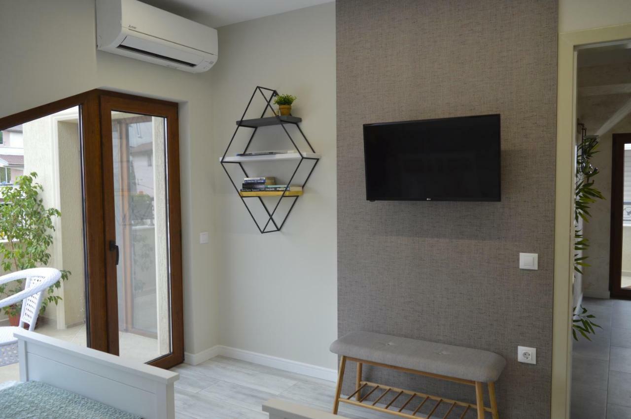 Apartments Dona Chernomorets Eksteriør billede