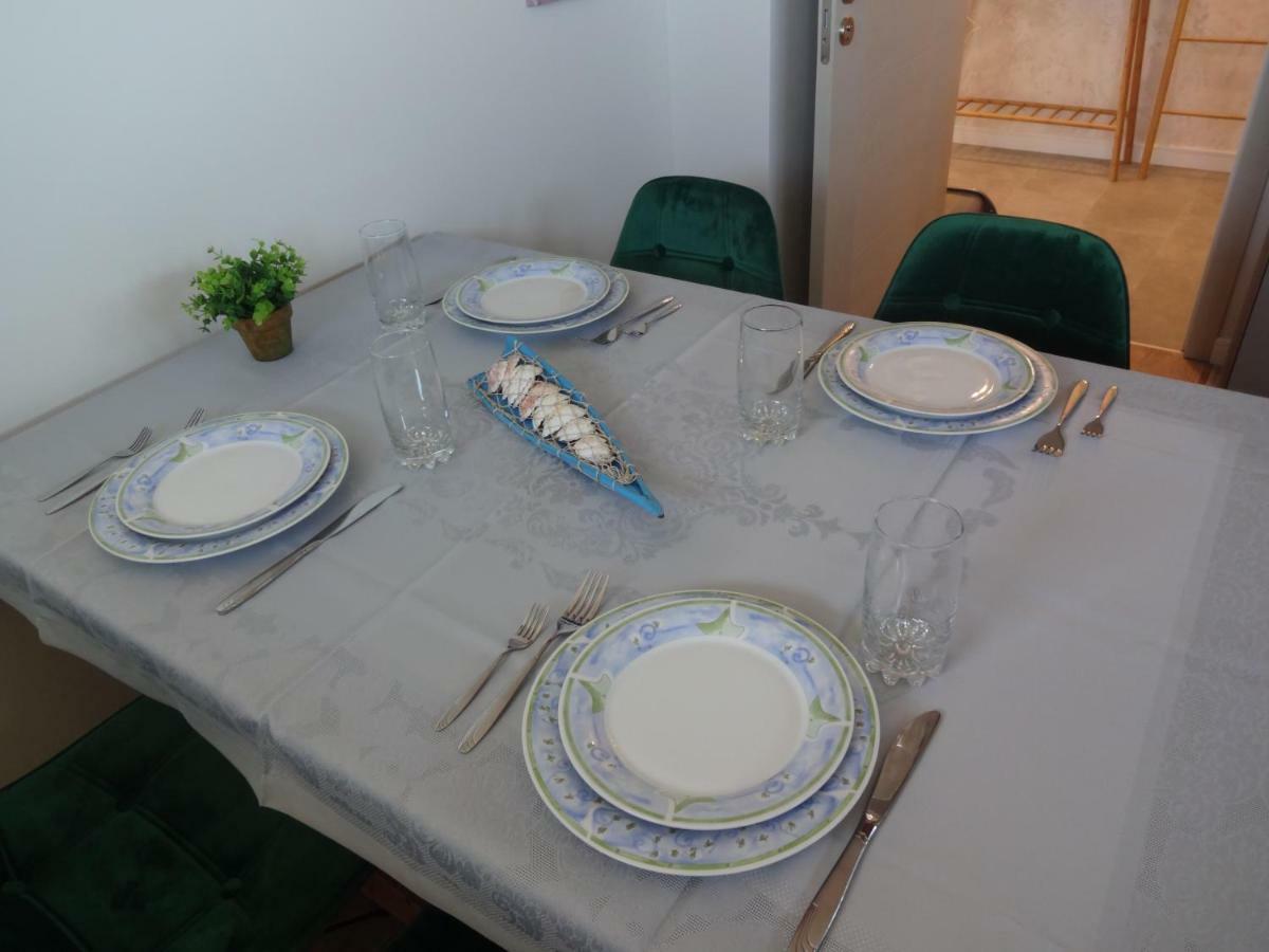 Apartments Dona Chernomorets Eksteriør billede